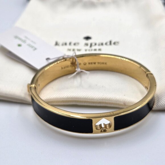 Kate Spade Bracelet Black Enamel Hole Punch Spade Gold Plate Hinged Bangle - Picture 2 of 12
